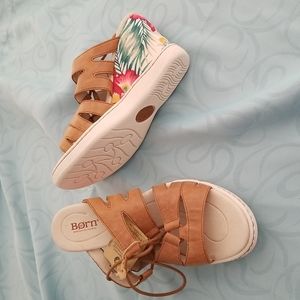 Born platform shoes, floral sz 9